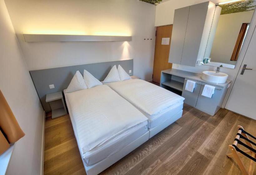 בית מלון כפרי Hôtel De La Poste Sierre