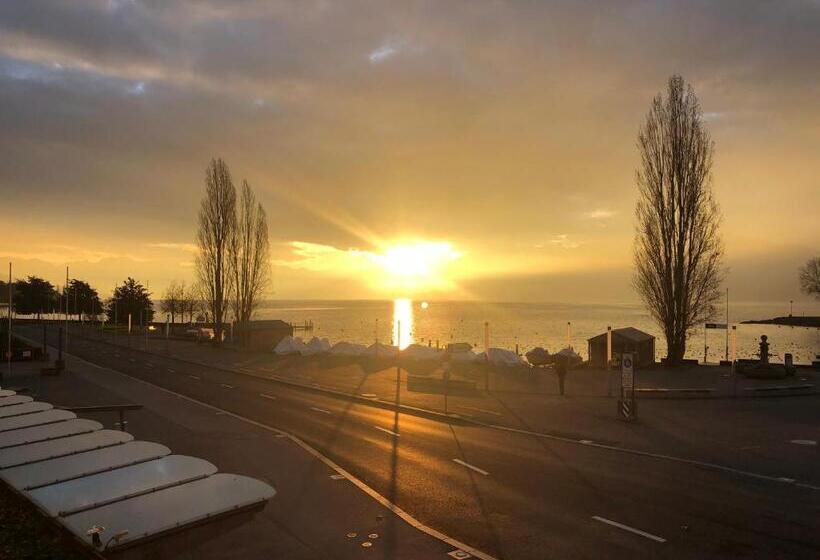 فندق Hôtel Du Port