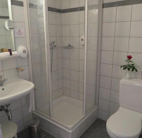 فندق Hôtel Du Port