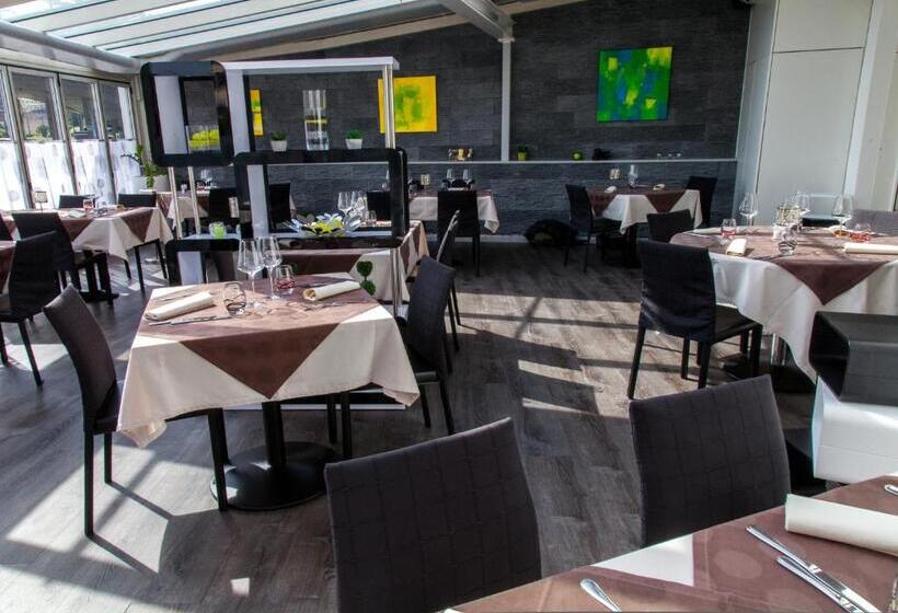 ホテル Hôtel Terminus