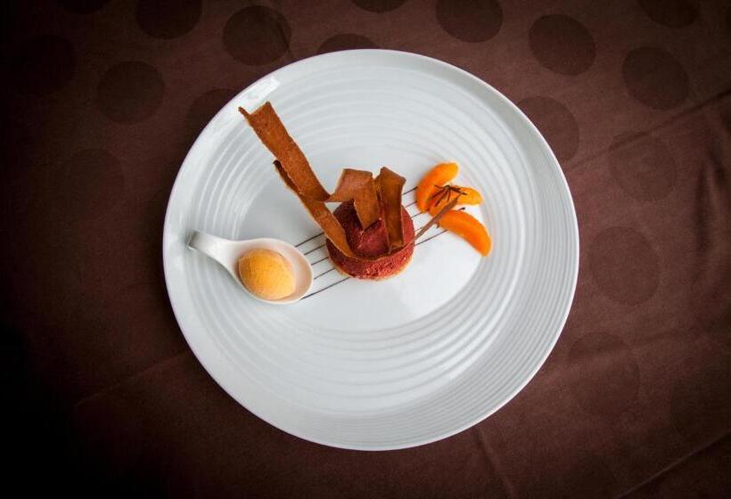 ホテル Hôtel Terminus