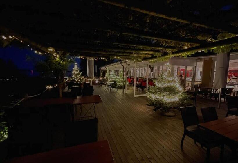 בית מלון כפרי Jean Jacques Rousseau