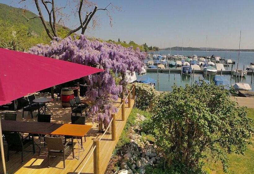 בית מלון כפרי Jean Jacques Rousseau