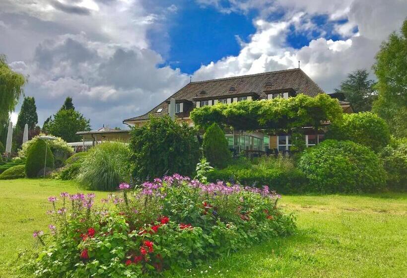 בית מלון כפרי Jean Jacques Rousseau