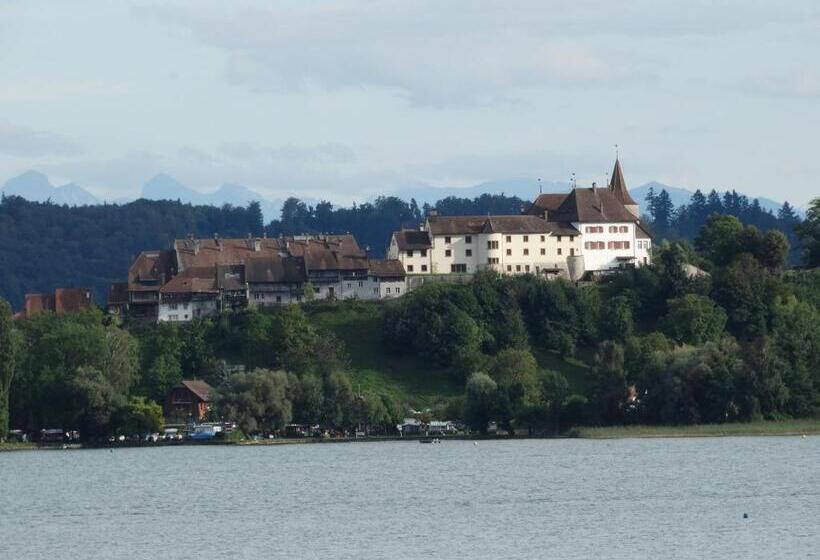 בית מלון כפרי Jean Jacques Rousseau