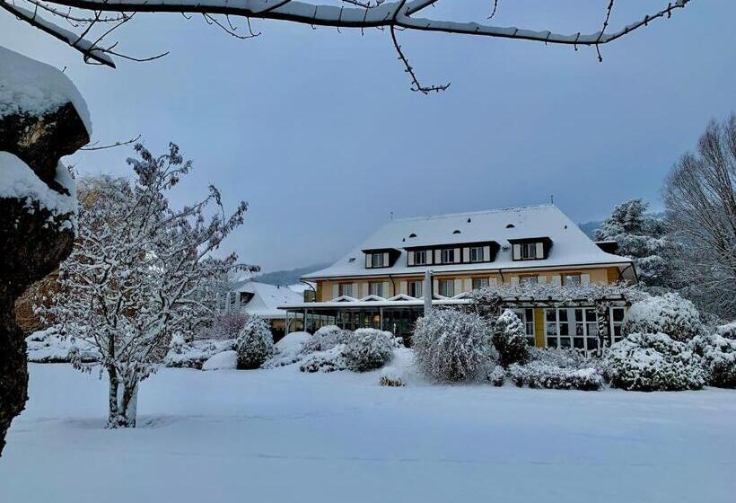 בית מלון כפרי Jean Jacques Rousseau