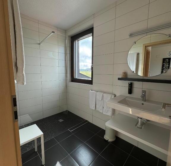 בית מלון כפרי Jura Sport & Spa Resort