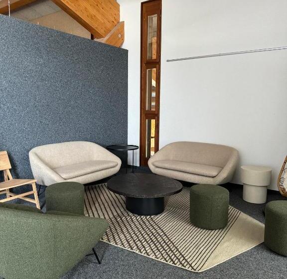 בית מלון כפרי Jura Sport & Spa Resort