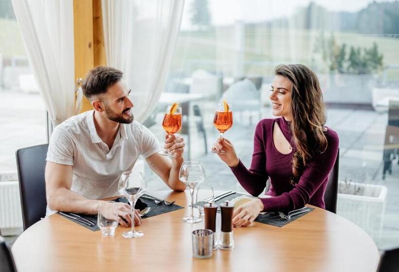 בית מלון כפרי Jura Sport & Spa Resort