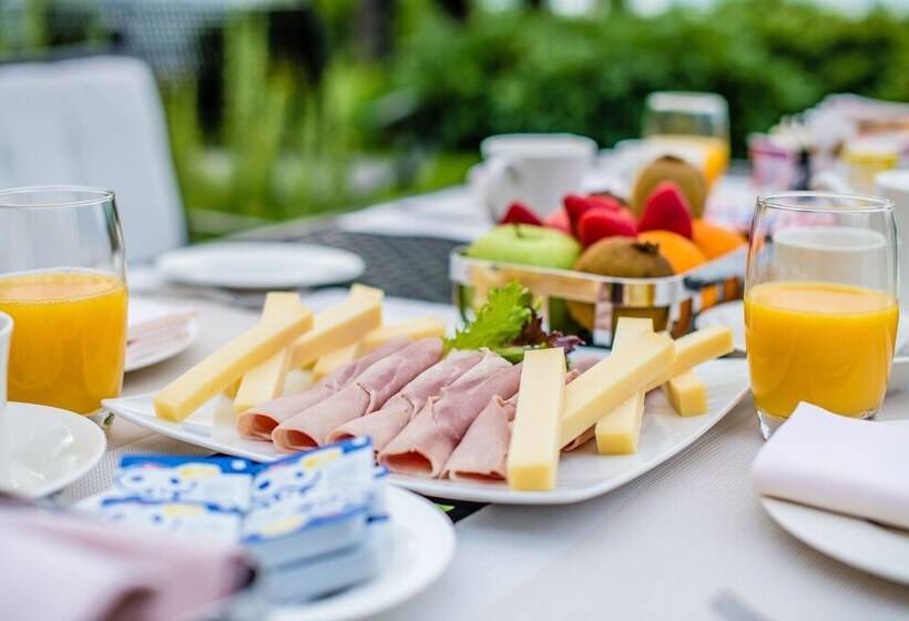 בית מלון כפרי L Ermitage