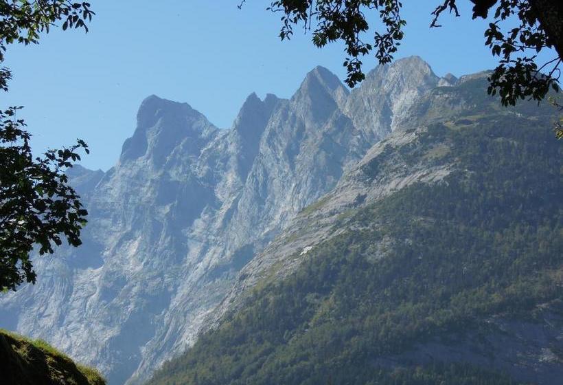 בית מלון כפרי Landgasthof Tännler