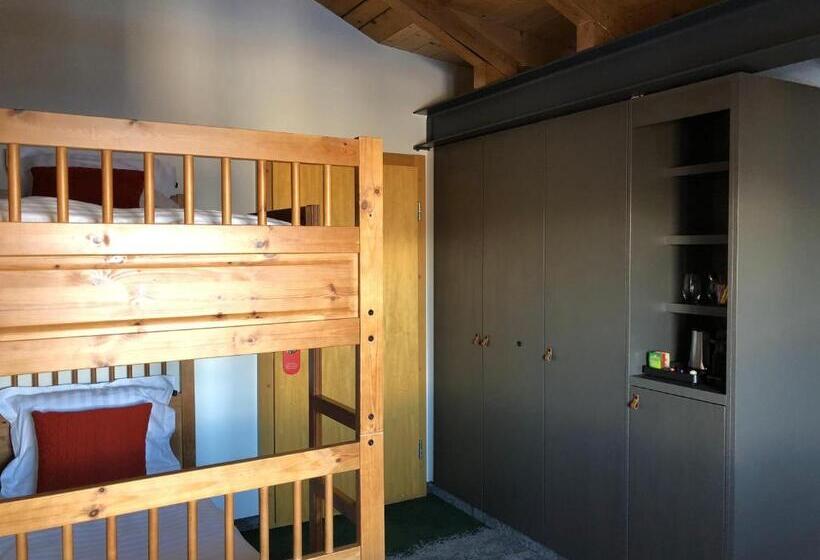 ホテル Les Etagnes