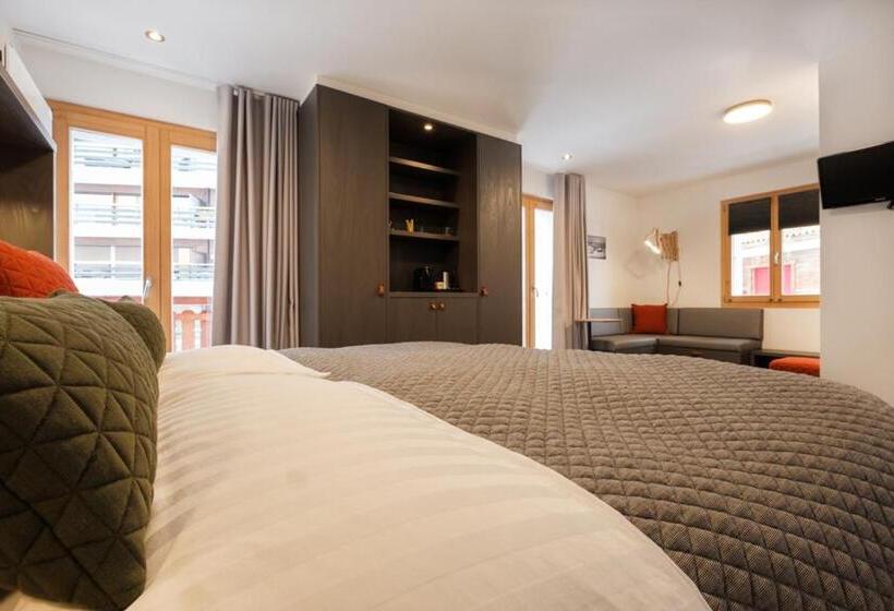 ホテル Les Etagnes