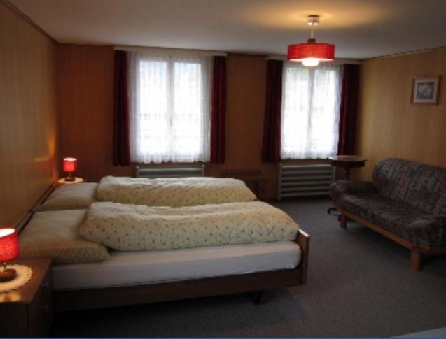 בית מלון כפרי Montana