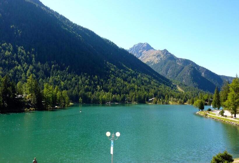 فندق Mont.lac