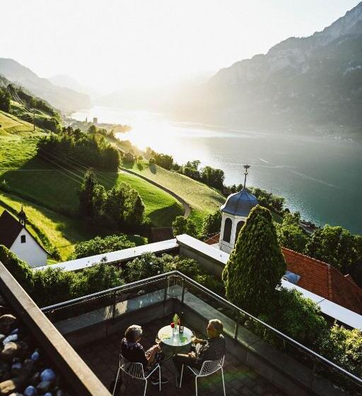 ホテル Neu Schönstatt