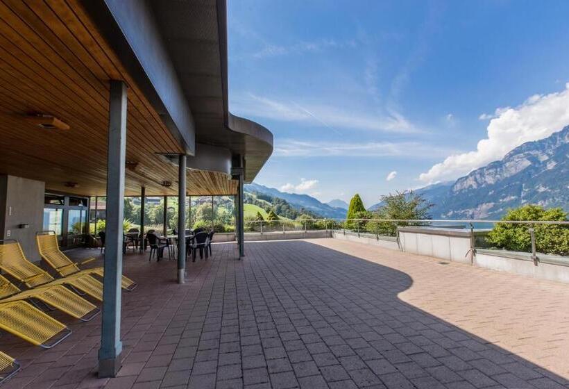 ホテル Neu Schönstatt