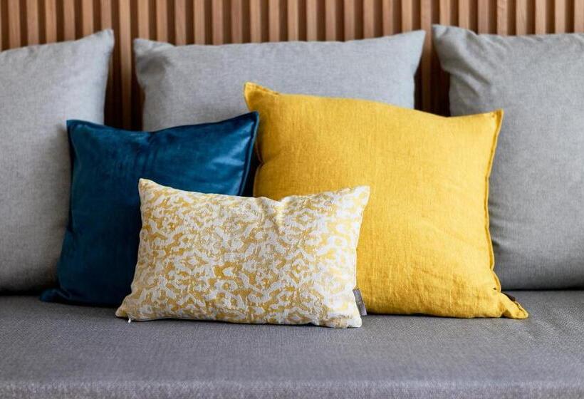 ホテル Neu Schönstatt