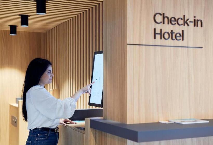 ホテル Neu Schönstatt