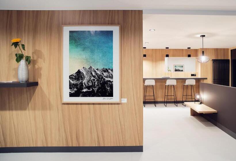 ホテル Neu Schönstatt