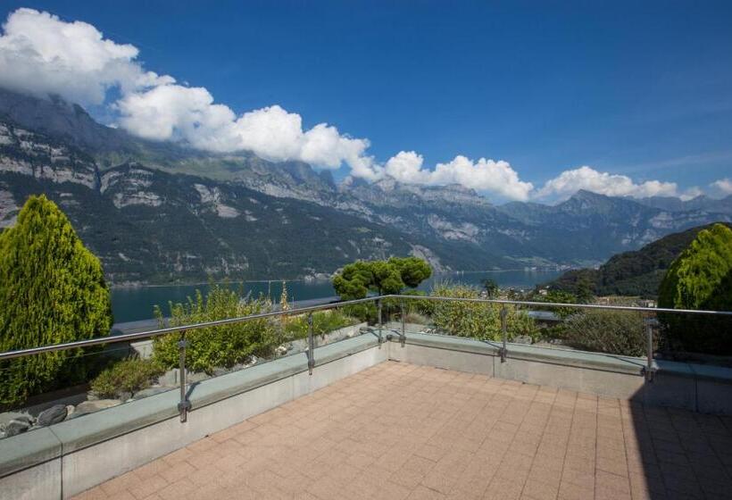 ホテル Neu Schönstatt