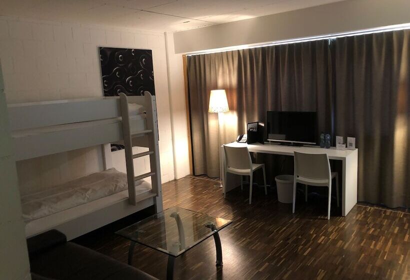 בית מלון כפרי Omnium Sport