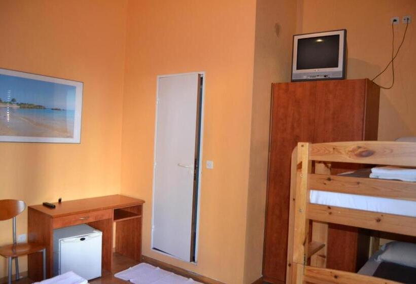 فندق Osteria Leon D Or