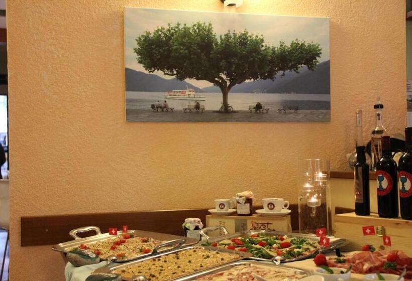 בית מלון כפרי Osteria Ticino By Ketty & Tommy