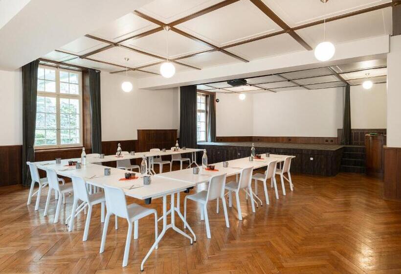 בית מלון כפרי Peanut Medieval Lodge