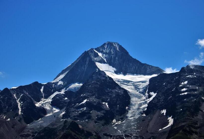 בית מלון כפרי Petersgrat