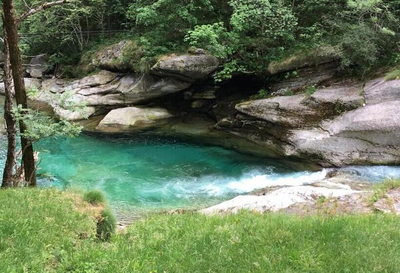 호텔 Pizzo Vogorno