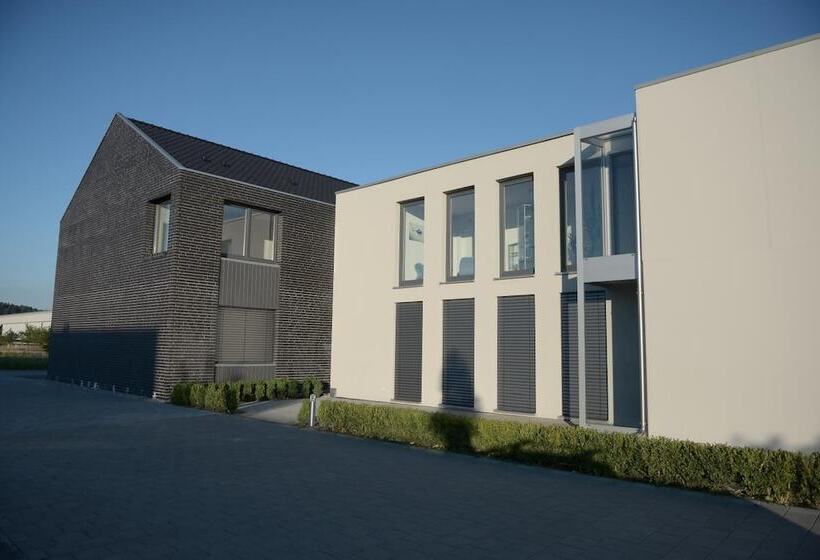 酒店 Q.c.m. Campus