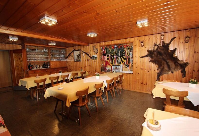 فندق Restaurant Alpina