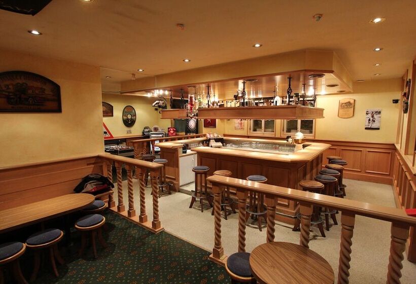 בית מלון כפרי Restaurant Alpina