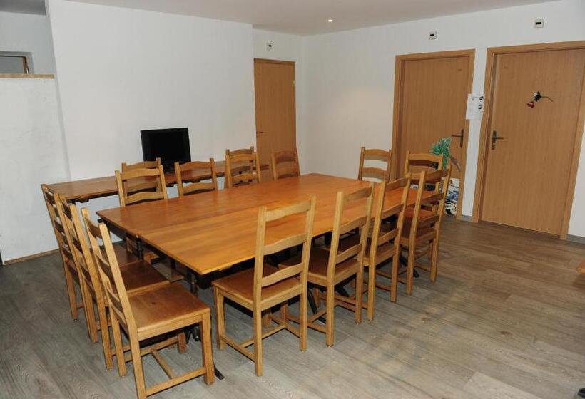 Отель Restaurant Au Chasseur