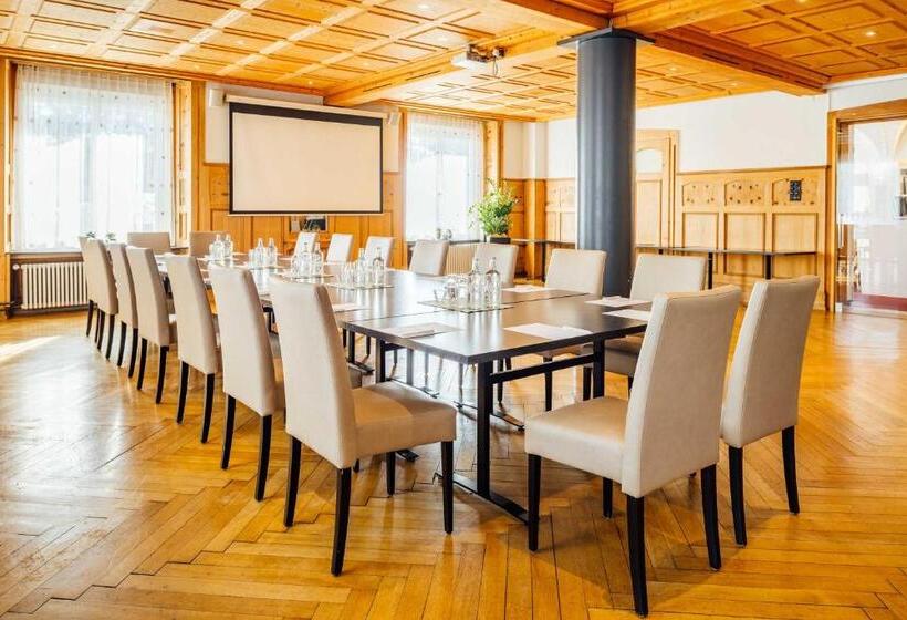 ホテル Restaurant Bellevue