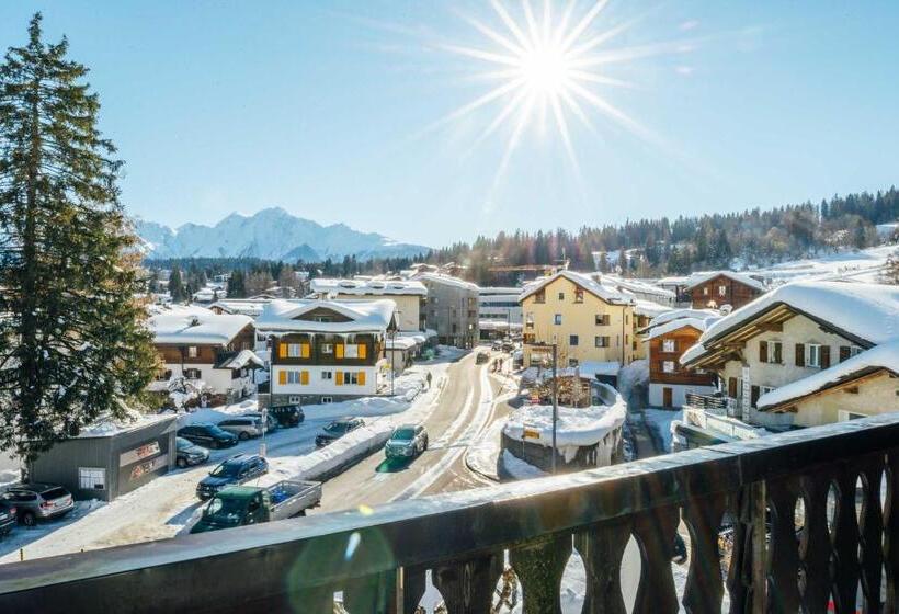 ホテル Restaurant Bellevue