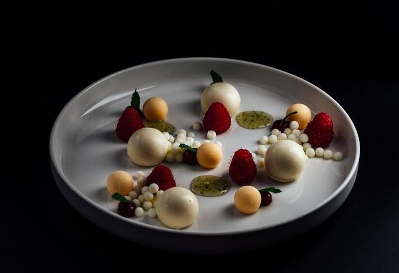 ホテル Restaurant Bellevue