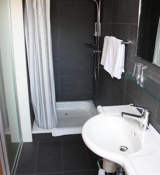 ホテル Restaurant Koi Gartenteich