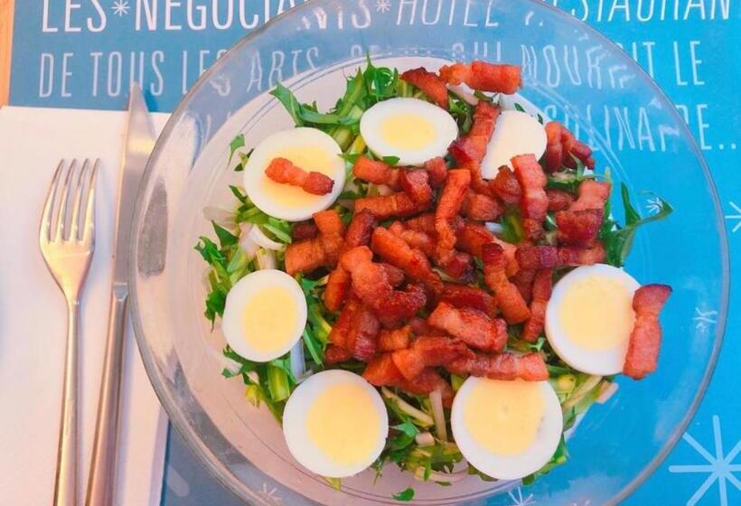 فندق Les Negociants