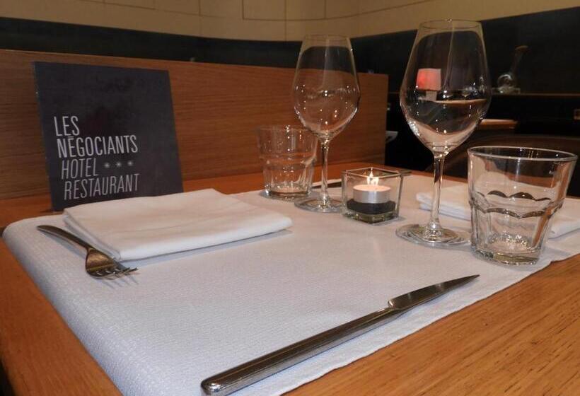 فندق Les Negociants