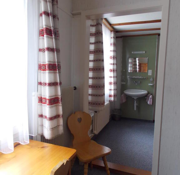 Self Check In Hotel Regina Beatenberg