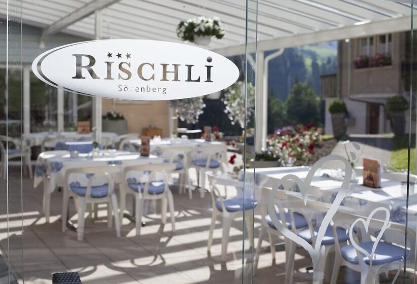 ホテル Rischli