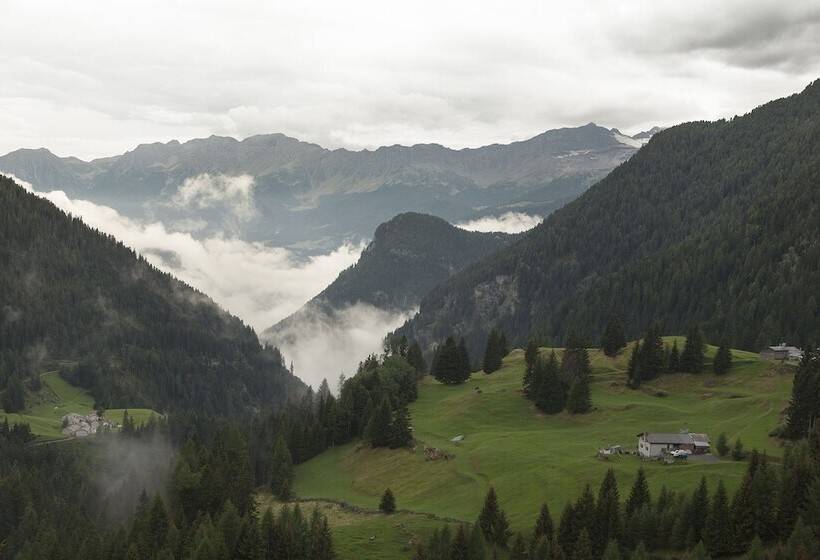 Отель Ristorante Pensione Chalet Stazione