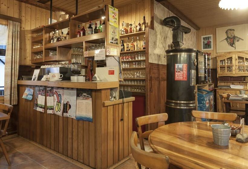 Отель Ristorante Pensione Chalet Stazione