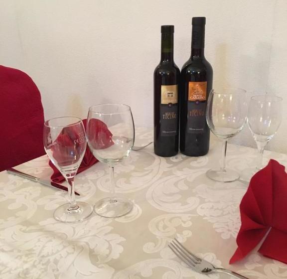 בית מלון כפרי San Giobbe