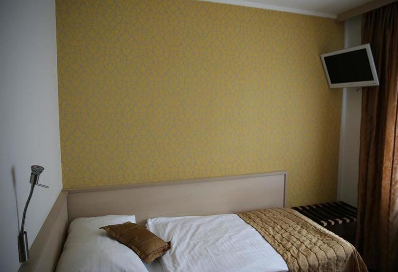 فندق Schlüssel Binningen