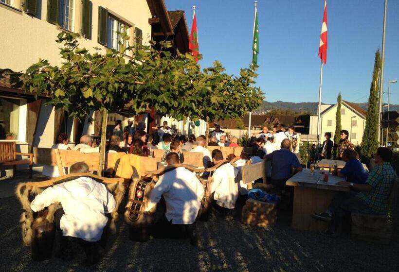 ホテル Schützenhaus