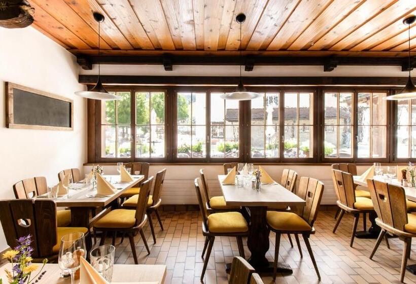 בית מלון כפרי Tgesa Romana