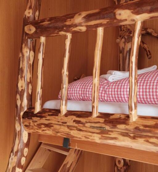 בית מלון כפרי Tourist